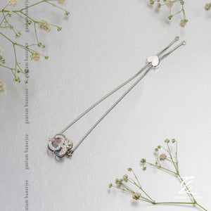 Divine Diamonds  | B105