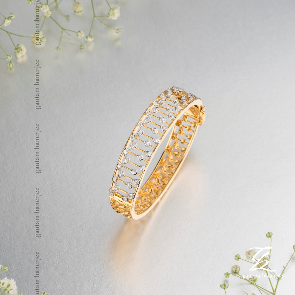 Diamonds Galore | B101