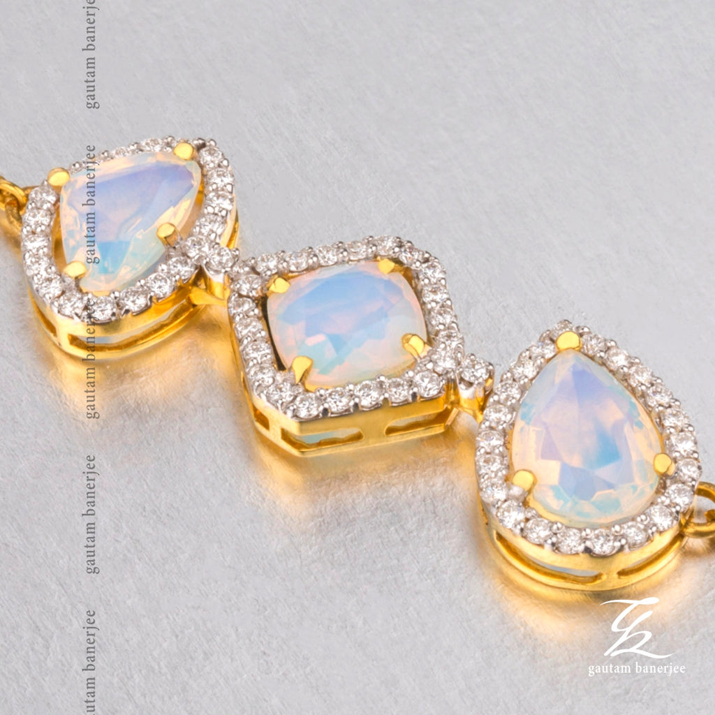 Triple Moonstones | B076