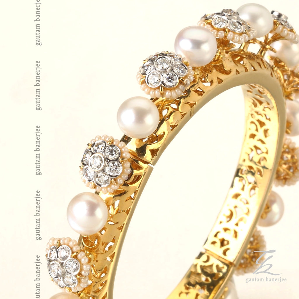 Pearl Power Bracelet | B081