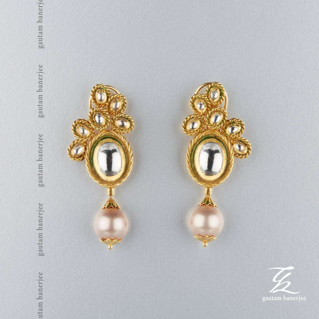 Pearl Rivaaz | E122