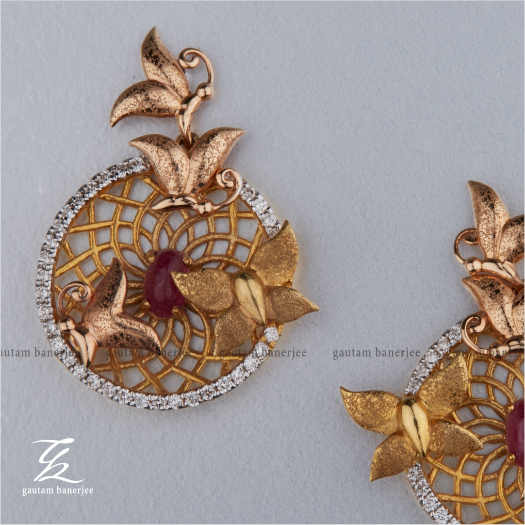 Details 232+ tanishq butterfly earrings
