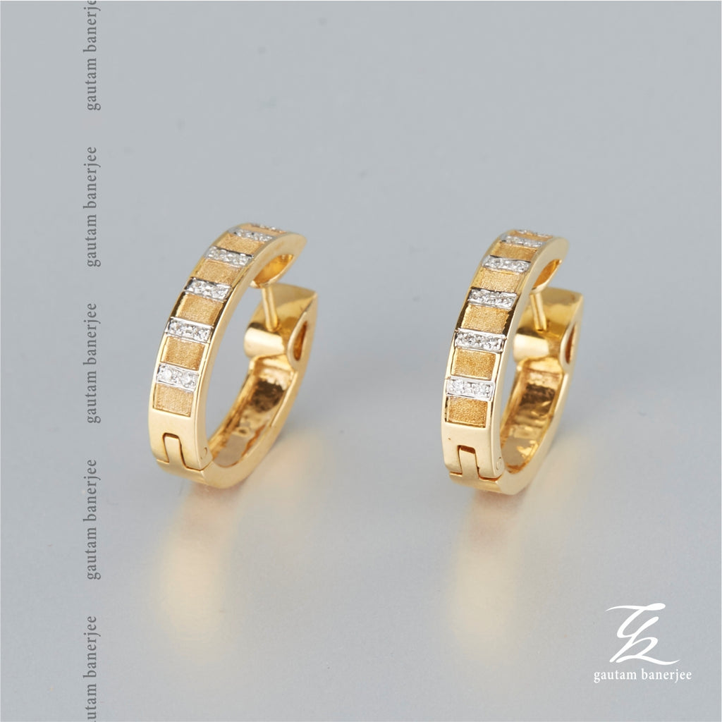Dazzle of Diamonds | E061