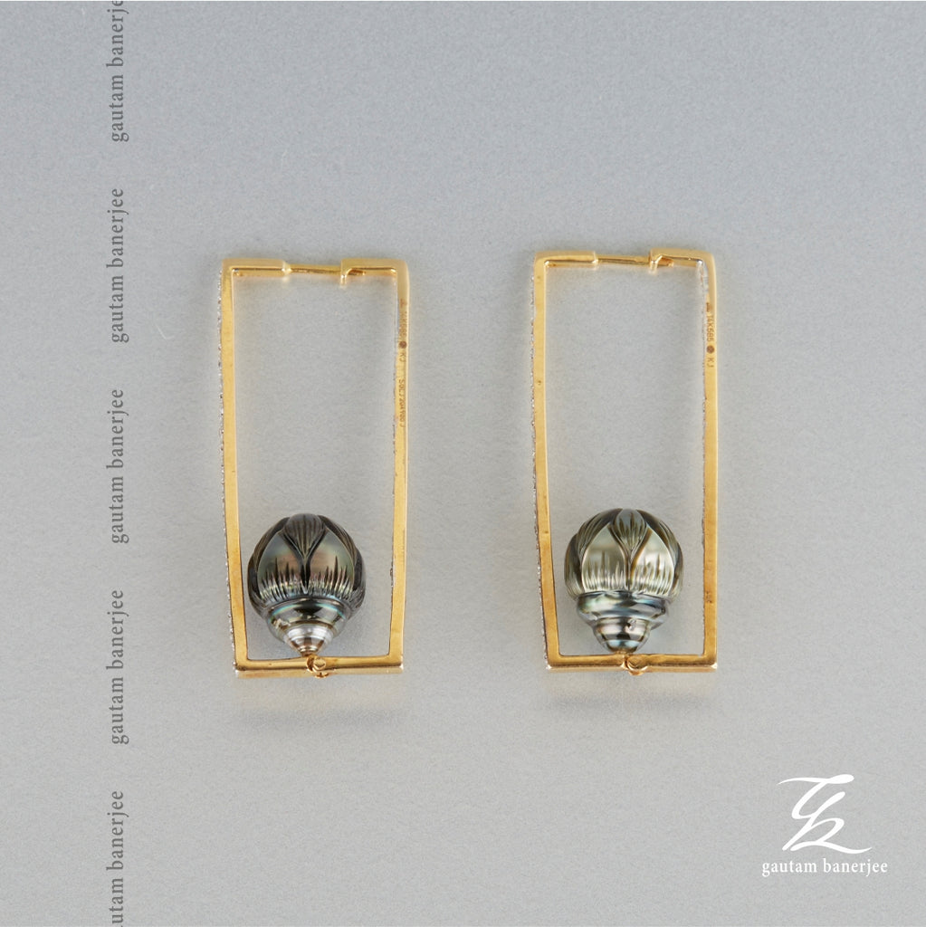 Pearl Grace | E070