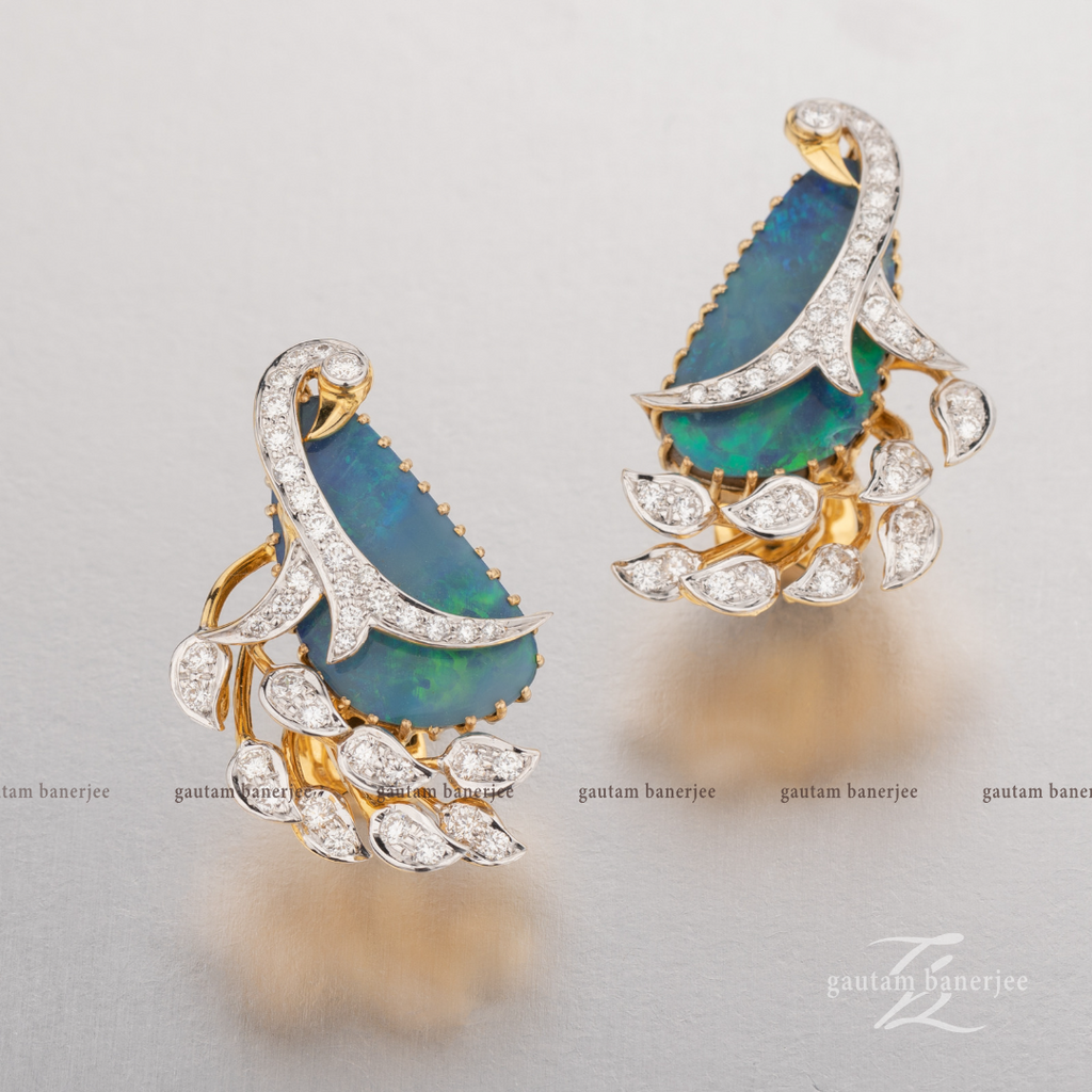A Paradise of Peacocks  | E1001