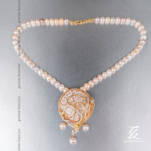 Cameo & Pearl Perfection | P601