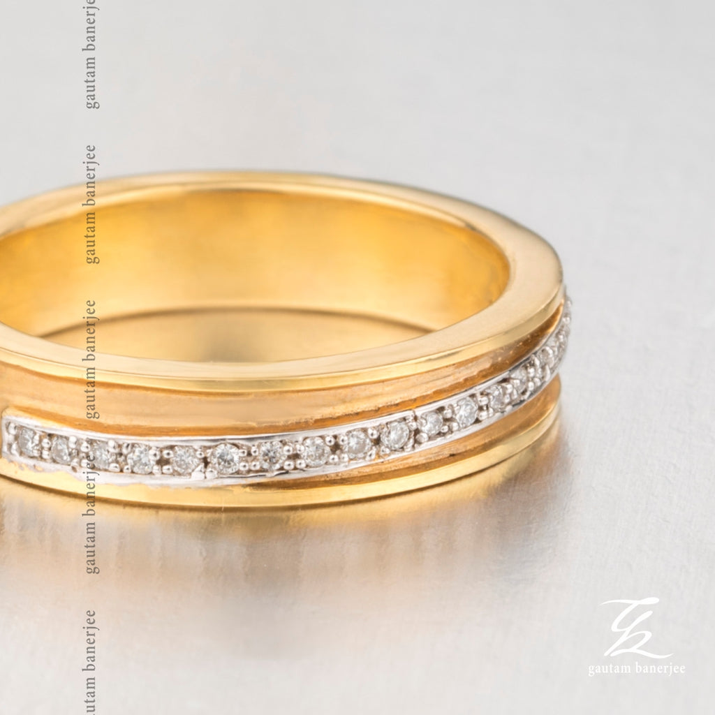 Love Sparkles | R0071
